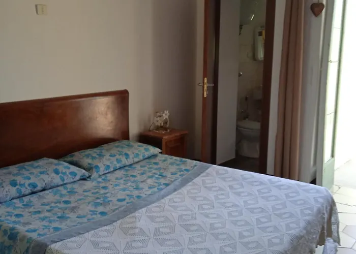 Casa Di Paola A Tufo