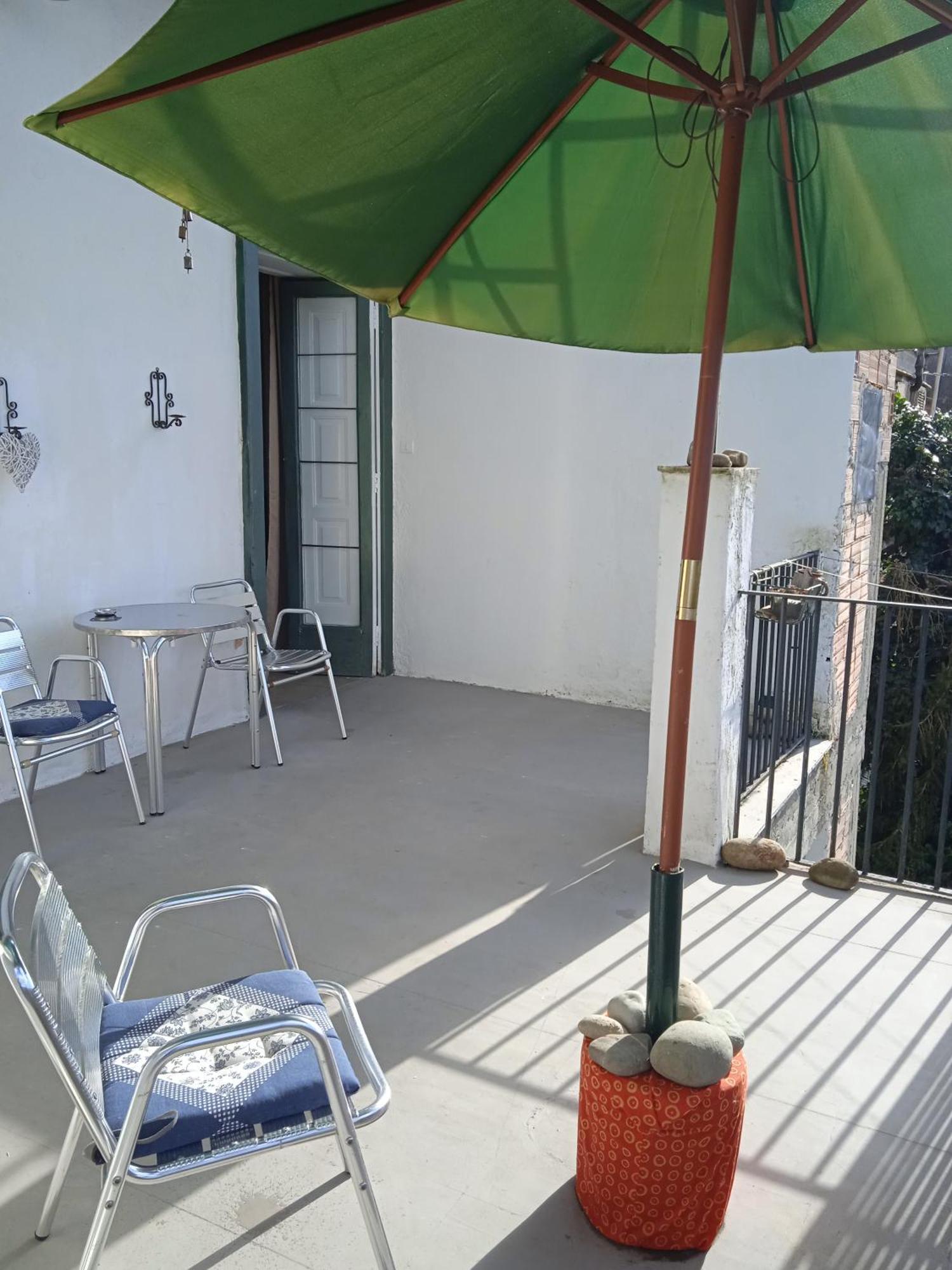 Casa Di Paola A Tufo
