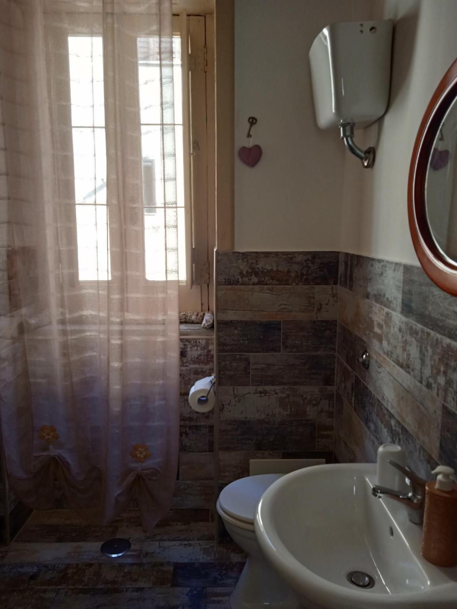 Casa Di Paola A Tufo * Santa Paolina